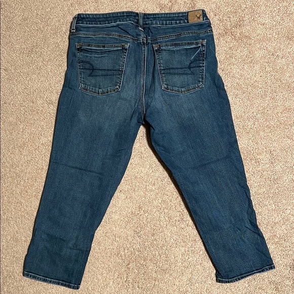 American Eagle Women’s “Boy Crop Stretch” Cropped Jeans - Picture 4 of 4